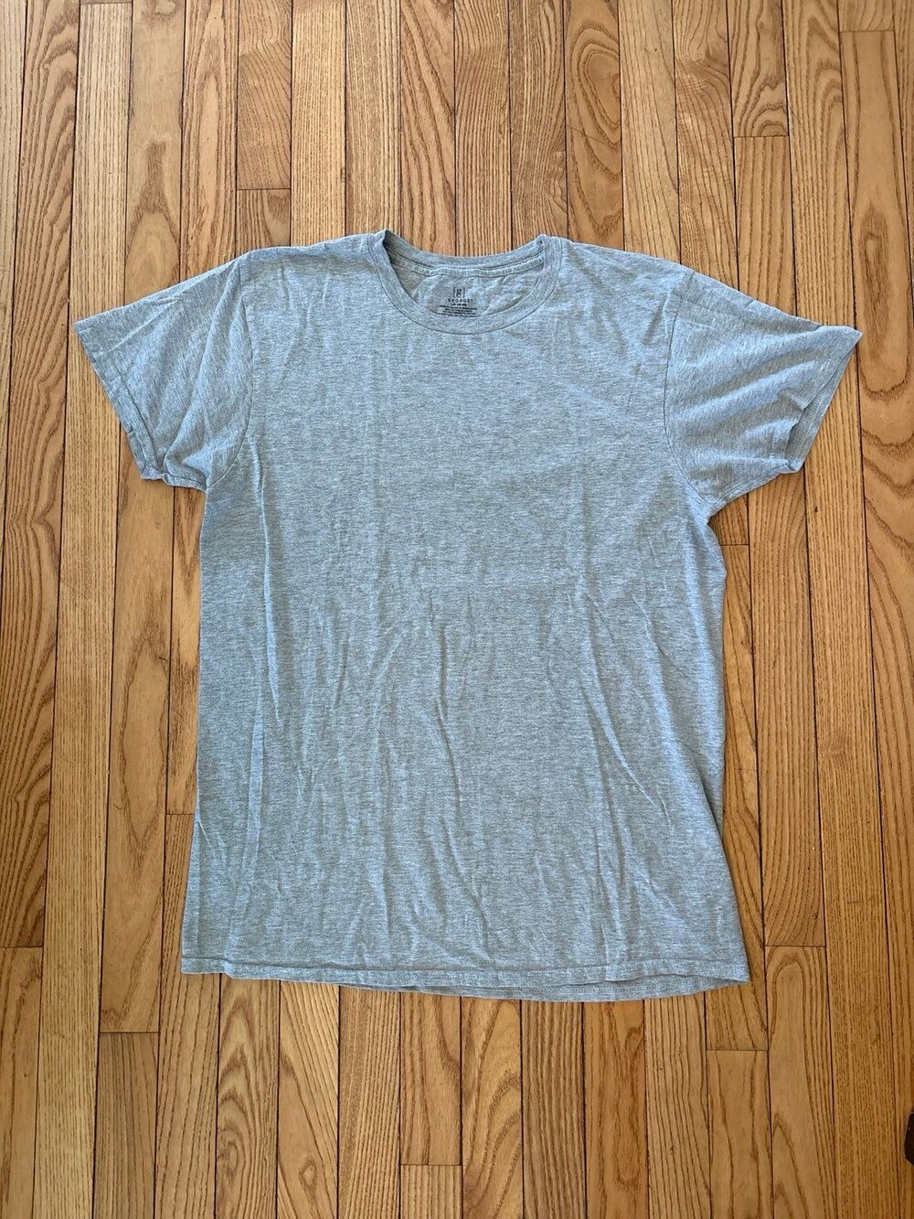 Basic cotton Tshirt tee top light heathered gray crewneck unisex uniform